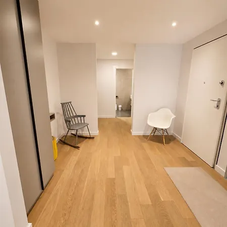 Scandinavian Prestige 2br Apartment Bucharest