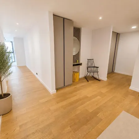 Scandinavian Prestige 2br Apartment Bucharest